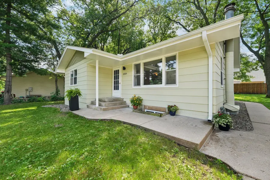 2324 130th Avenue Nw, Coon Rapids, MN 55448 - #3