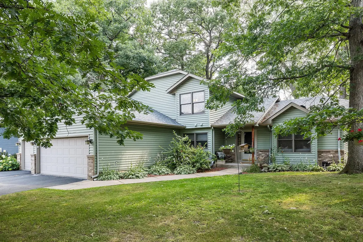 570 Dorland Road S, Saint Paul, MN 55119 - #1