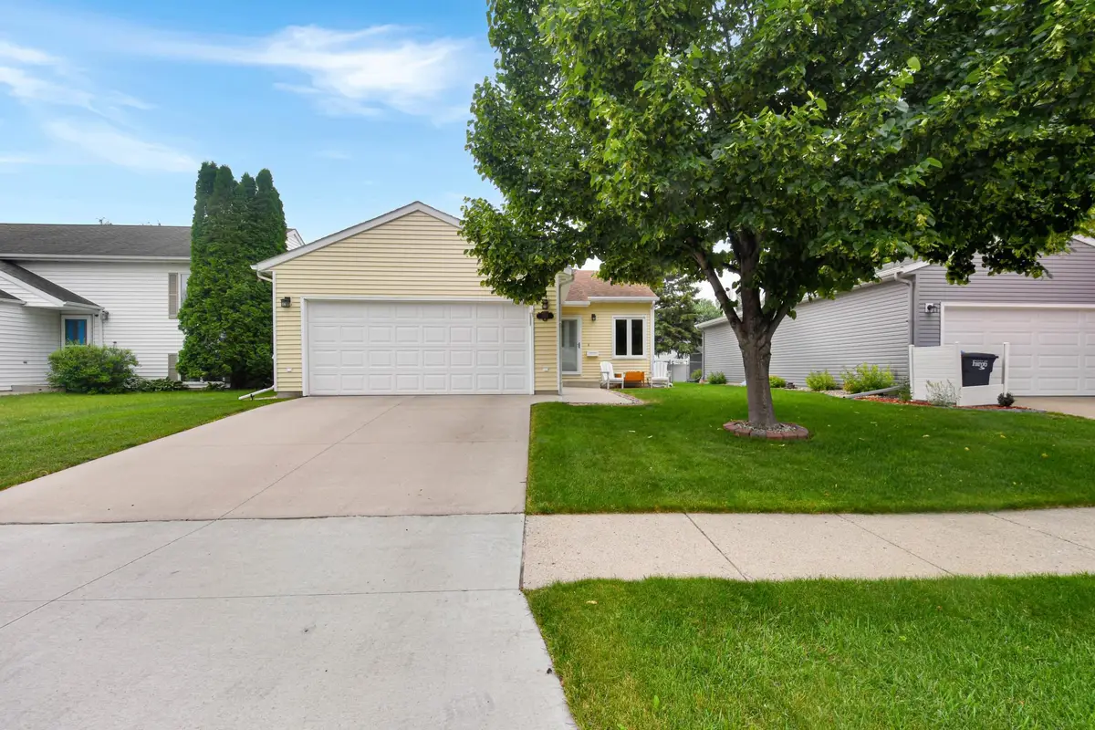 1510 28th Avenue S, Fargo, ND 58103 - #1