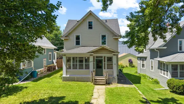 553 Manomin Avenue, Saint Paul, MN 55107