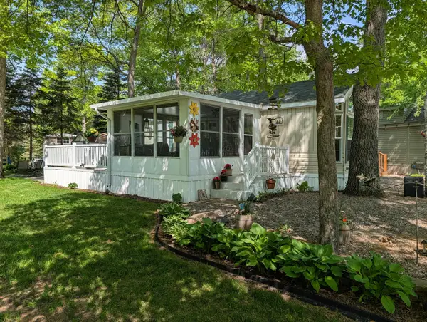 30347 Fox Trail, Breezy Point, MN 56472