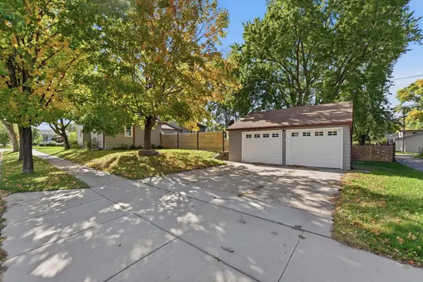 901 31st Avenue N, Saint Cloud, MN 56303