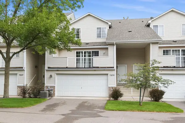 7639 Nicholas Way, Chanhassen, MN 55317
