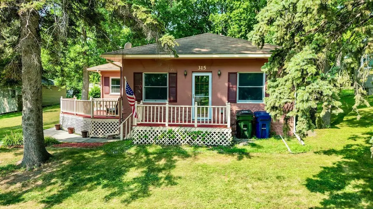 315 N Concord Street, Fergus Falls, MN 56537 - #1