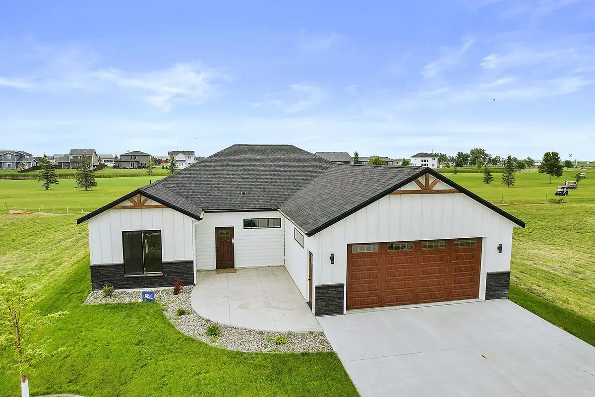 215 Emma Court, Mapleton, ND 58059 - #1