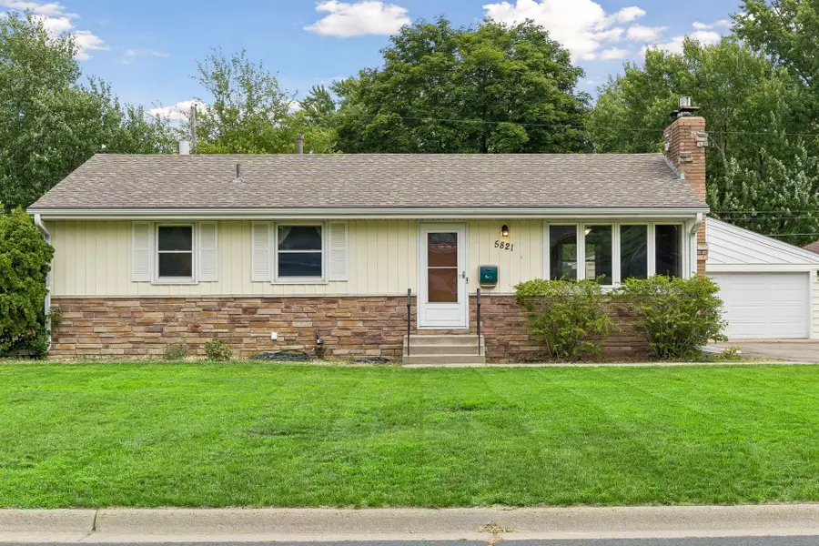 5821 5th Street Ne, Fridley, MN 55432 - #2