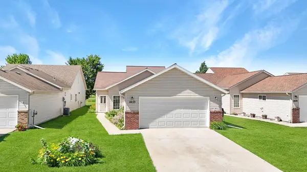 2853 35th Street S, Moorhead, MN 56560