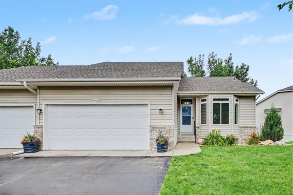 15824 Cicerone Path, Rosemount, MN 55068