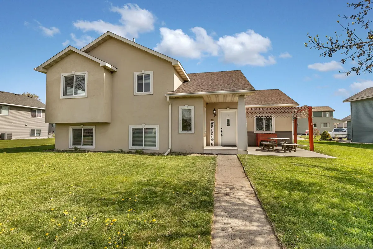 1213 15th Street S, Sartell, MN 56377 - #1