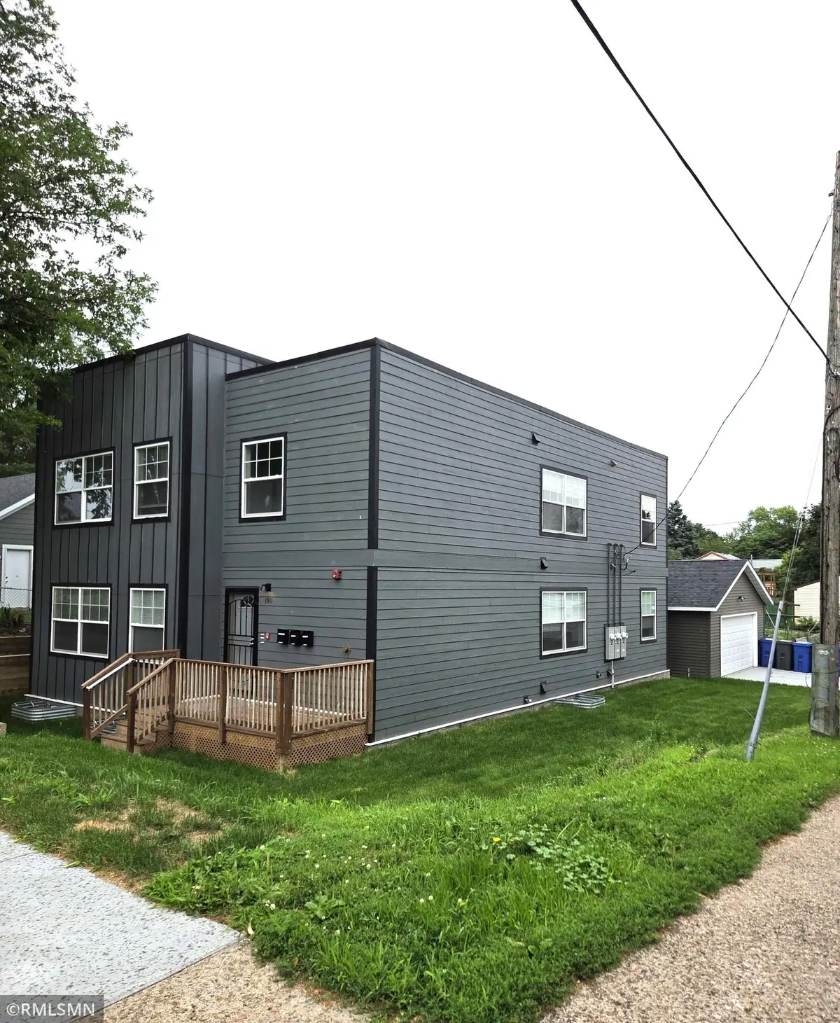 1911 E 32nd Street, Minneapolis, MN 55407 - #1