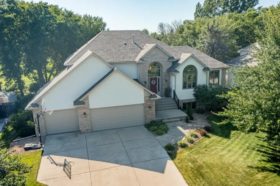 1199 Ashley Lane, Mahtomedi, MN 55115 - #2
