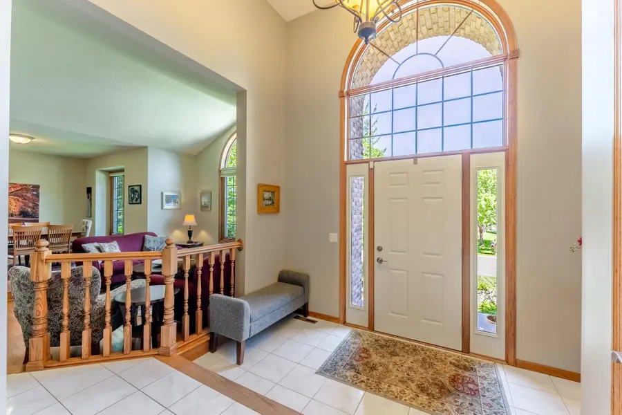 1199 Ashley Lane, Mahtomedi, MN 55115 - #3