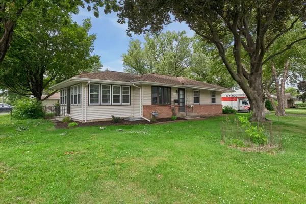 9148 2nd Avenue S, Bloomington, MN 55420