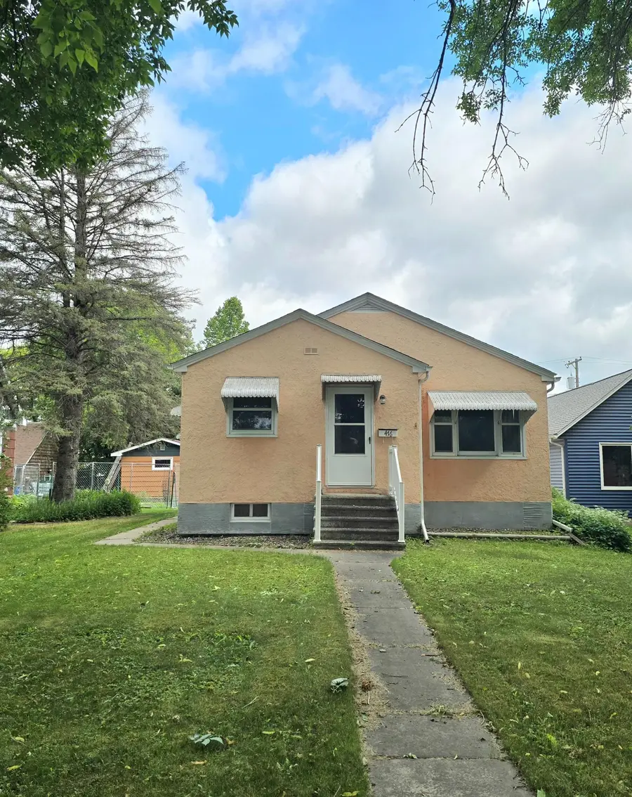 416 10th Street, International Falls, MN 56649 - #3