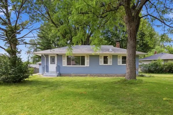 821 Sterling Street N, Saint Paul, MN 55119