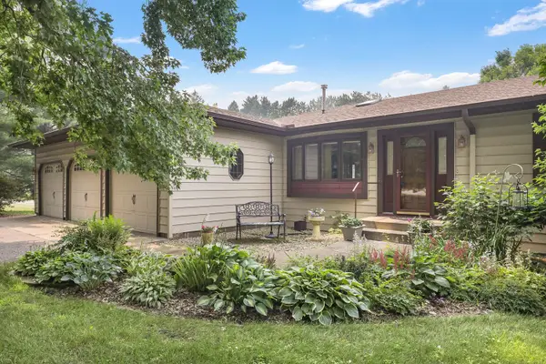 19010 Albatross Street Nw, Cedar, MN 55011