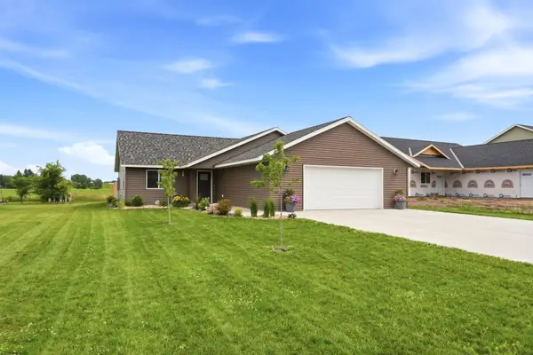 716 W 8th Street, Litchfield, MN 55355