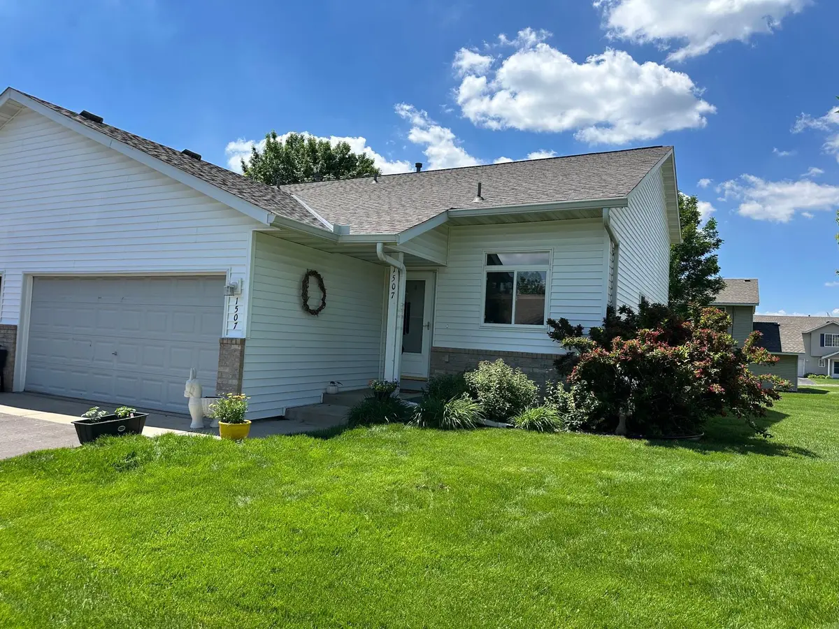 1507 Dublin Court, Shakopee, MN 55379 - #1