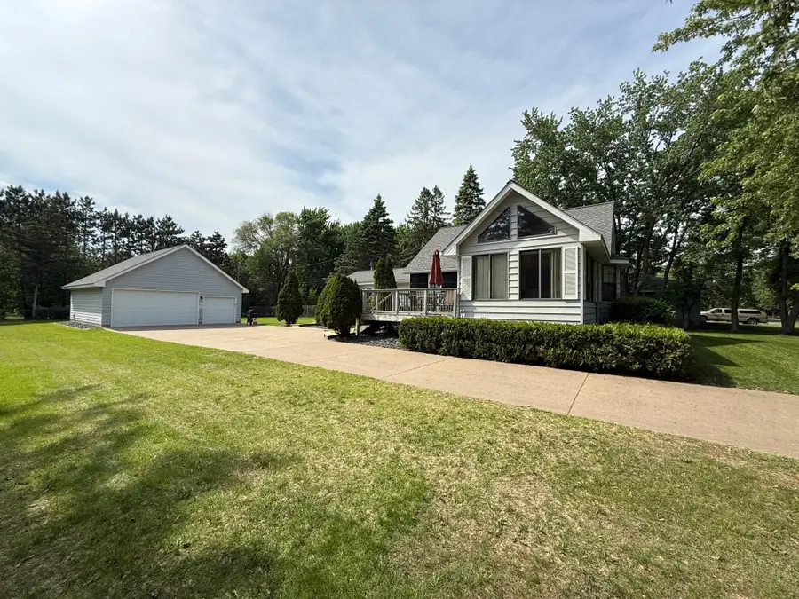8428 Eastwood Road, Saint Paul, MN 55112 - #3
