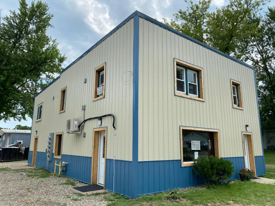 220 E 7th Street, Albert Lea, MN 56007 - #2