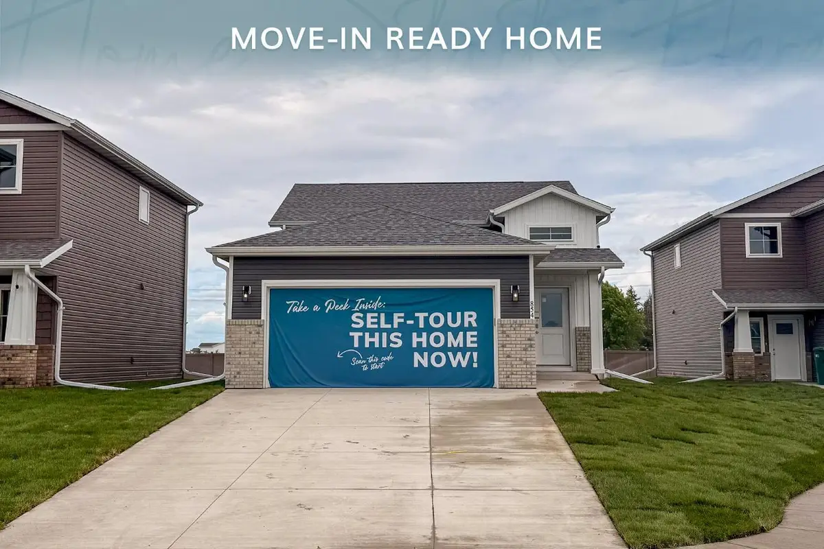 854 1 Avenue S, Horace, ND 58047 - #1