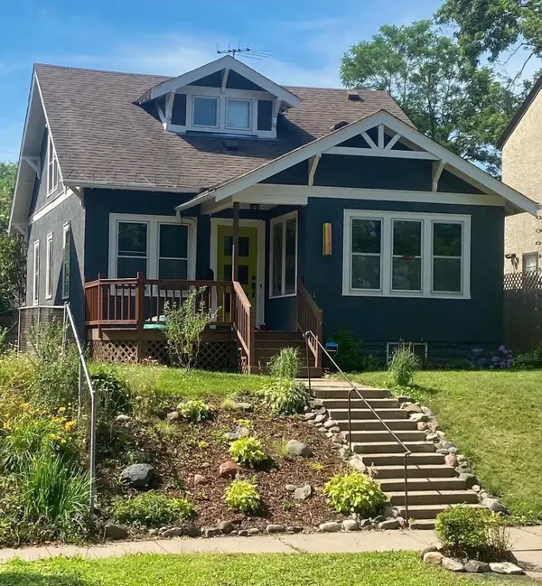 844 Wheelock Parkway E, Saint Paul, MN 55106