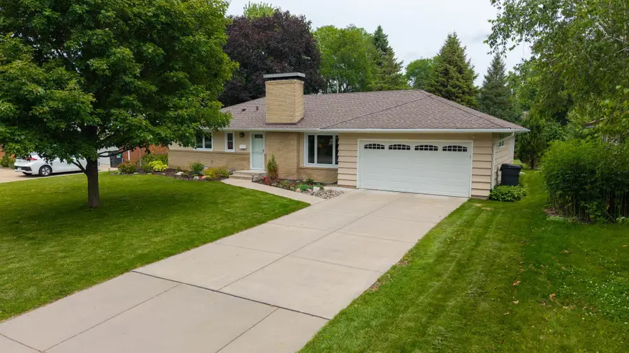 3314 Belden Drive Ne, Minneapolis, MN 55418 - #2
