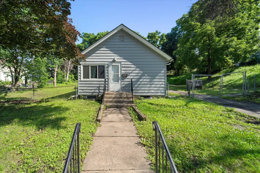 1077 York Avenue, Saint Paul, MN 55106 - #2