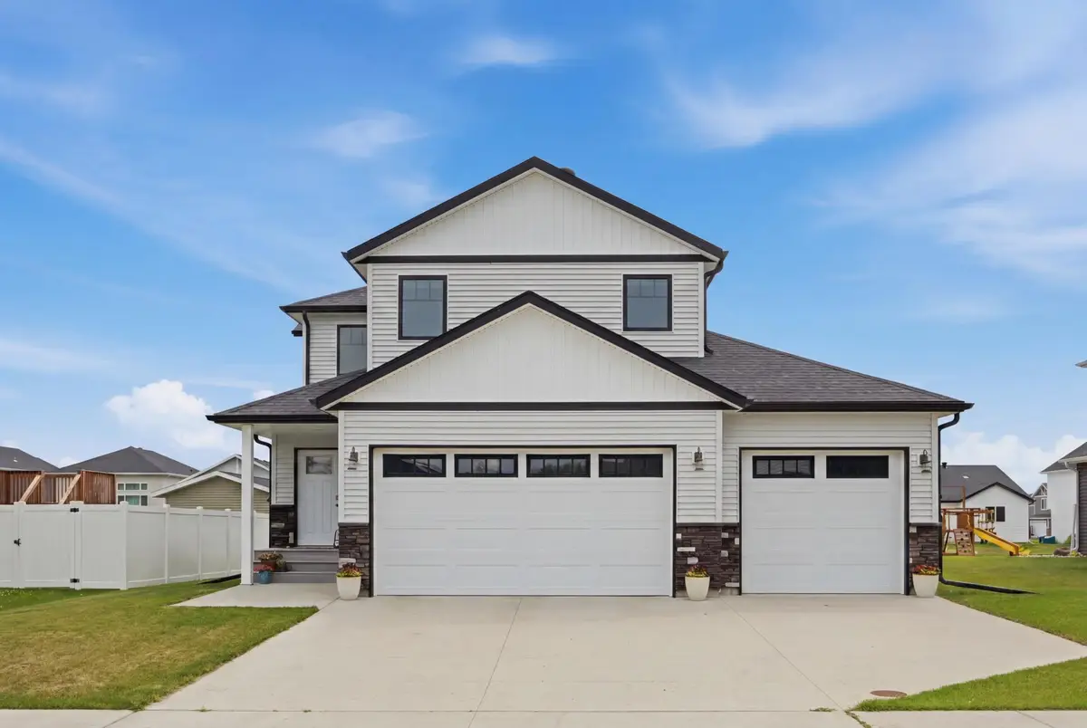 504 6th Street E, Horace, ND 58047 - #1