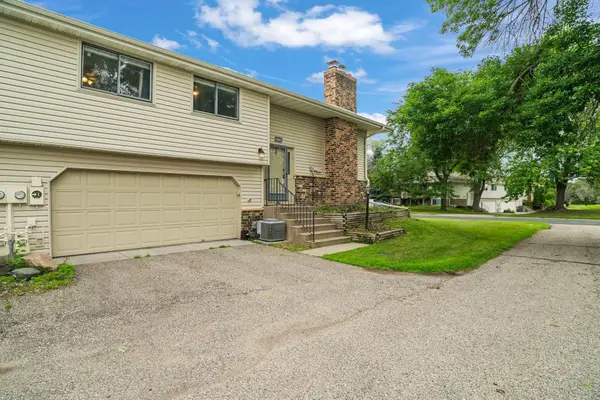 11913 70th Place N, Osseo, MN 55369