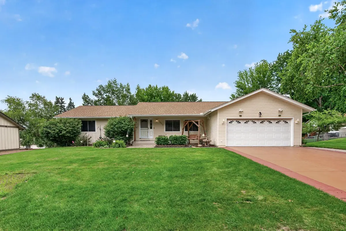 7910 W Park Hills Drive, Minneapolis, MN 55438 - #1