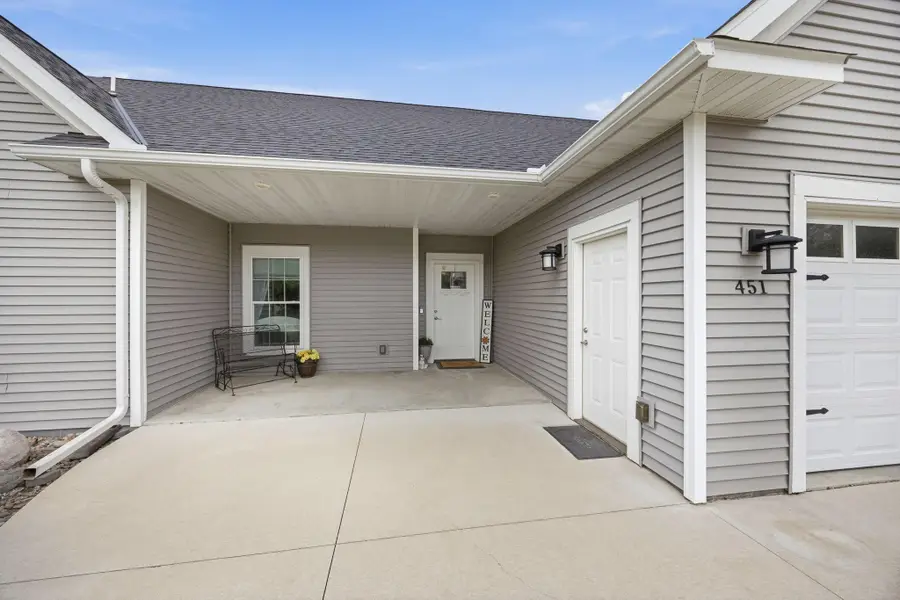 451 Cedar Avenue N, Maple Lake, MN 55358 - #3