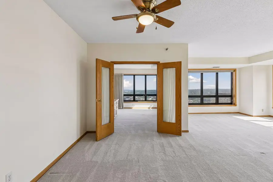 168 6th Street E #3801, Saint Paul, MN 55101 - #3
