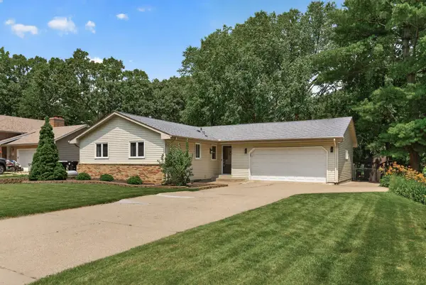 2649 Hillview Road, Mounds View, MN 55112