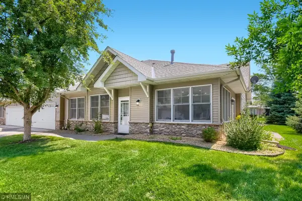 476 Hayes Drive #65, Hastings, MN 55033
