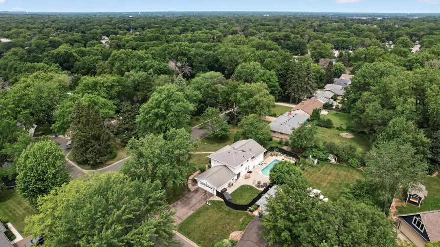 3506 Hilltop Street, Saint Paul, MN 55110 - #2