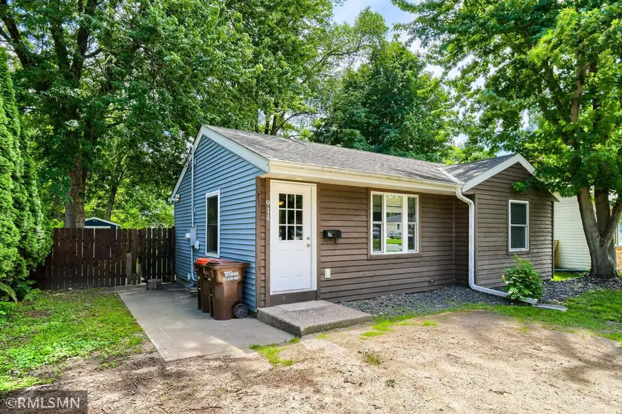 911 5th Street W, Hastings, MN 55033 - #2