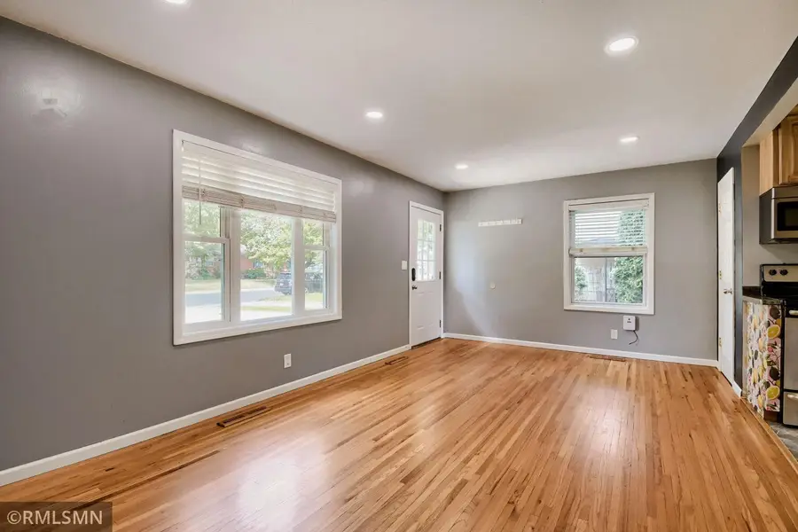 911 5th Street W, Hastings, MN 55033 - #3