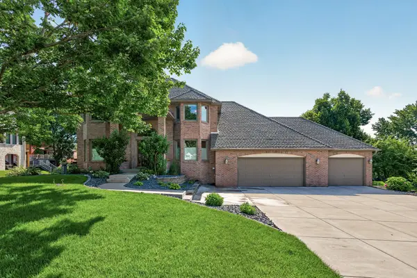 4283 Hillview Lane, Saint Paul, MN 55127