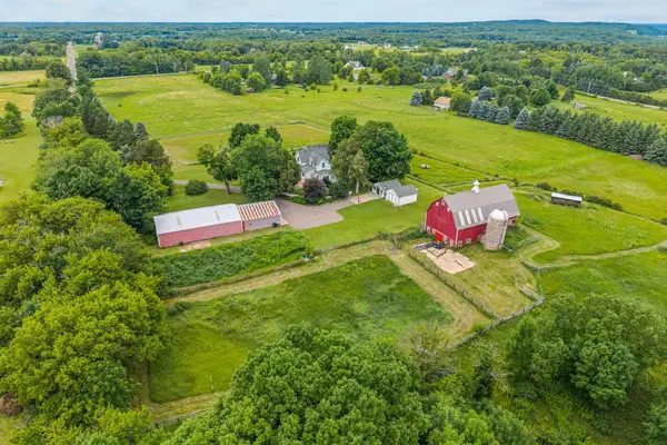 34501 Vista Road, Taylors Falls, MN 55084
