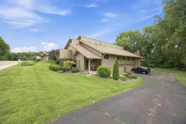 10965 53rd Avenue N, Minneapolis, MN 55442