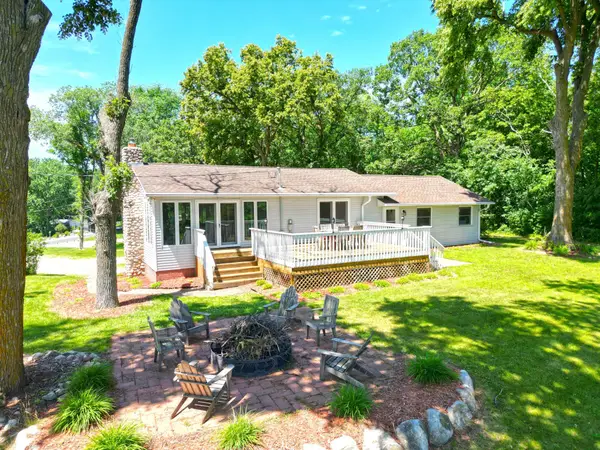 16064 62nd Street Nw, South Haven, MN 55382