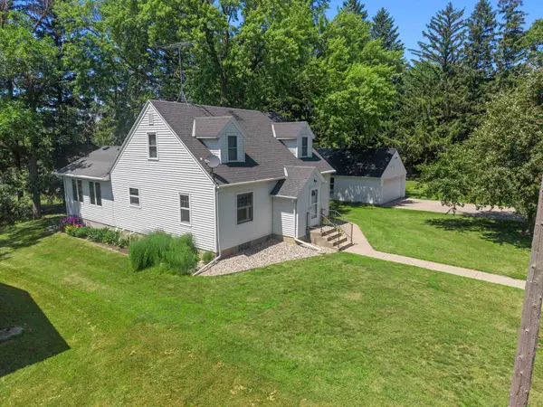 13465 619th Avenue, Hutchinson, MN 55350