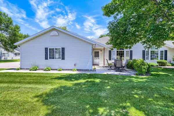 11009 57th Street Ne, Albertville, MN 55301
