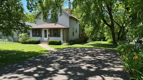 1805 Fulham Street, Lauderdale, MN 55113