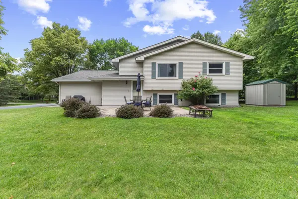 13612 86th Avenue N, Osseo, MN 55369