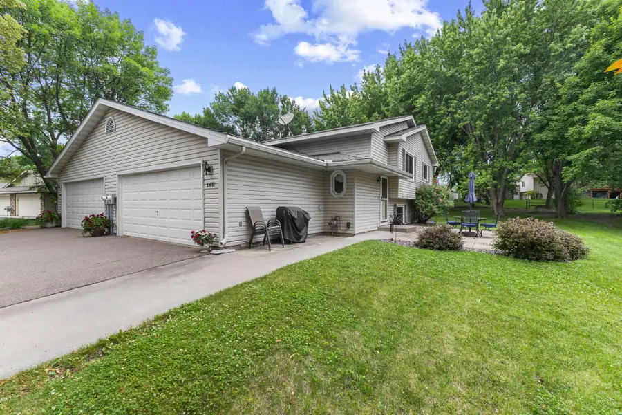 13612 86th Avenue N, Osseo, MN 55369 - #2