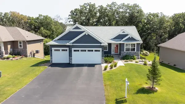 19541 York Street Nw, Elk River, MN 55330