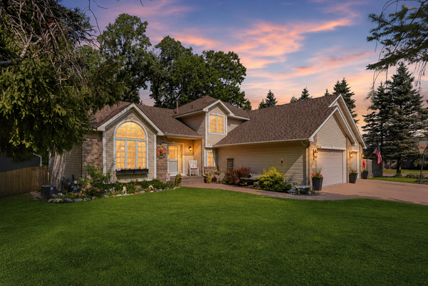 5790 Newgate Avenue N, Stillwater, MN 55082