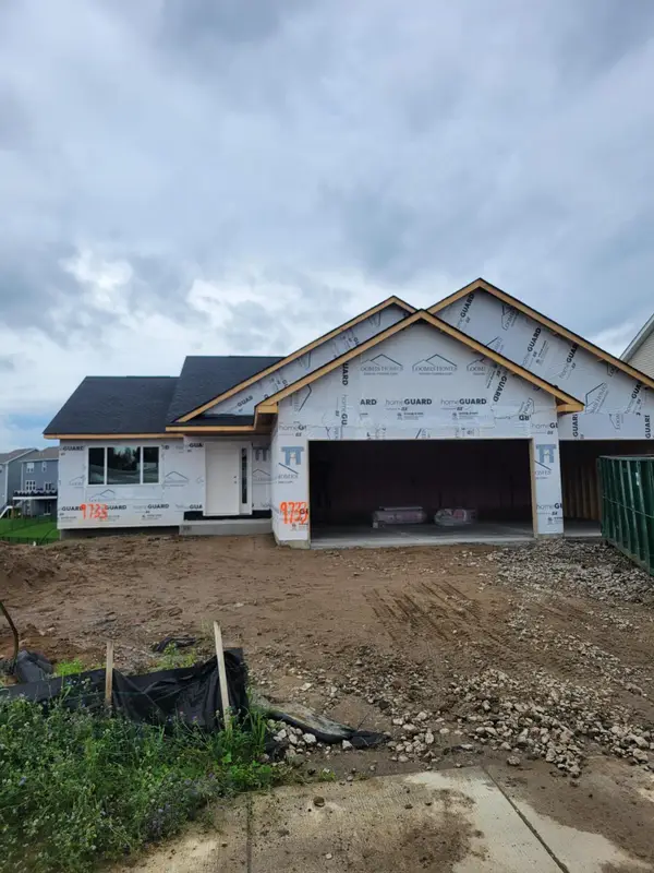 9733 Jasmine Avenue, Hanover, MN 55341